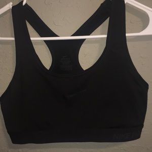 Nike Pro Sports Bra